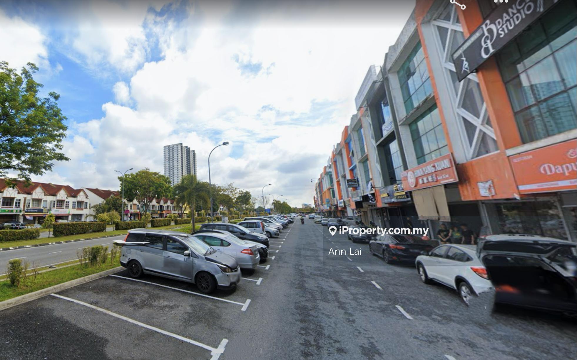 Facing Main Road - Ground Floor Only