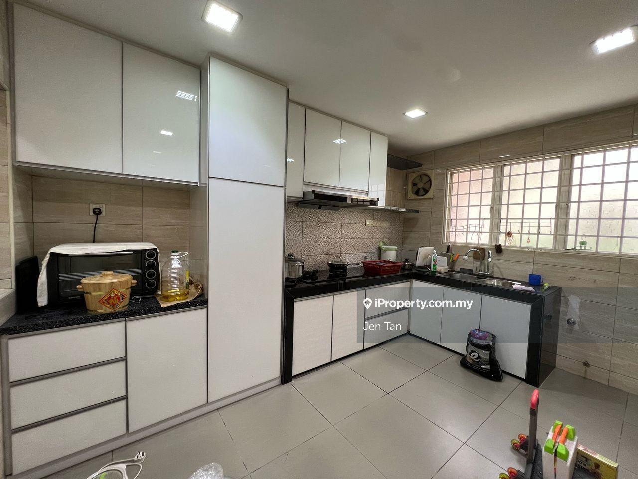 Fully Furnished Terrace house for Rent