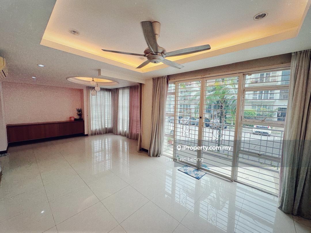 Duplex Condominium for Sale Walking Distanse to LRT