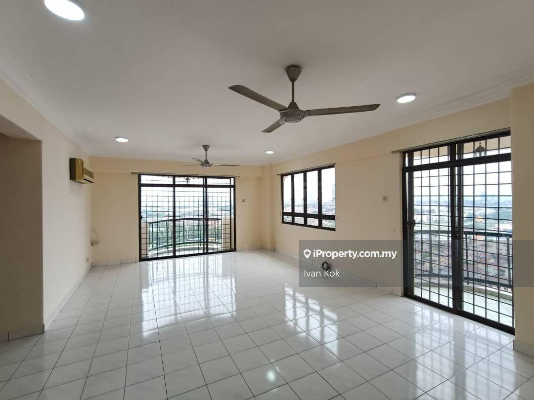 Value Buy & Walking Distance To Lrt 3
