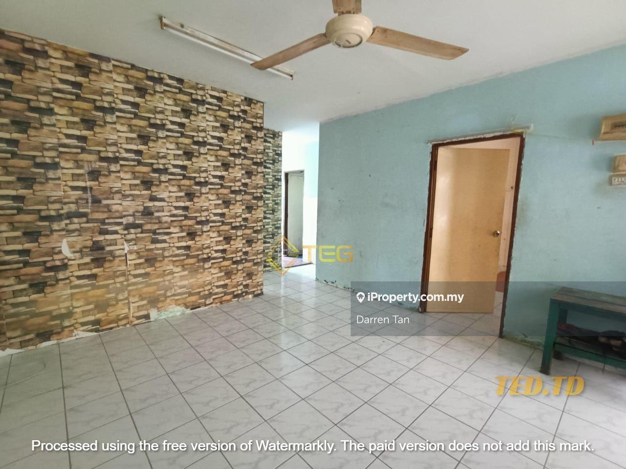 Bandar Tasik Kesuma Beranang, Pangsapuri Baiduri For Sale!
