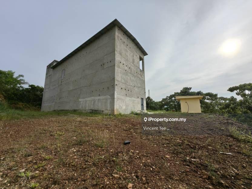 2 Acres Land Facing Mainroad with Swallow House Kerambit Kuala Lipis