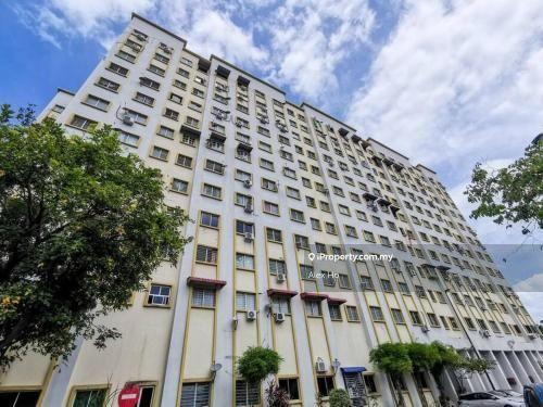 Best Buy!! Pangsapuri Palm Court, 657sf, 3 Room, Low Floor, Near Lotus