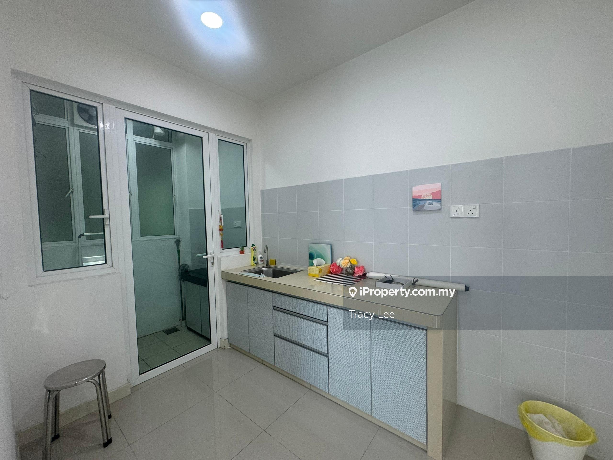 Scenaria Condo, Renovated, Well Kept