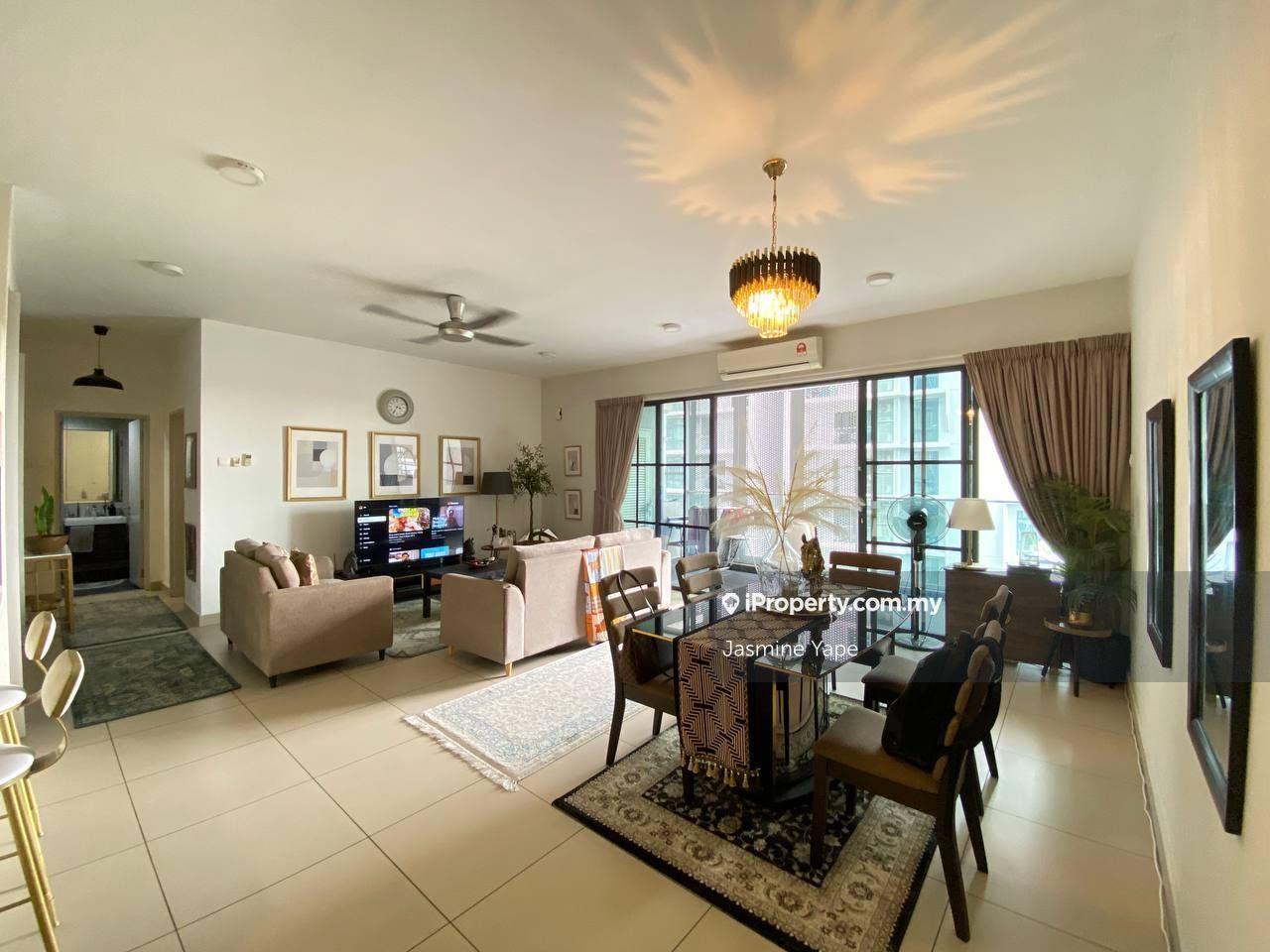 Low Floor unit Cozy South view