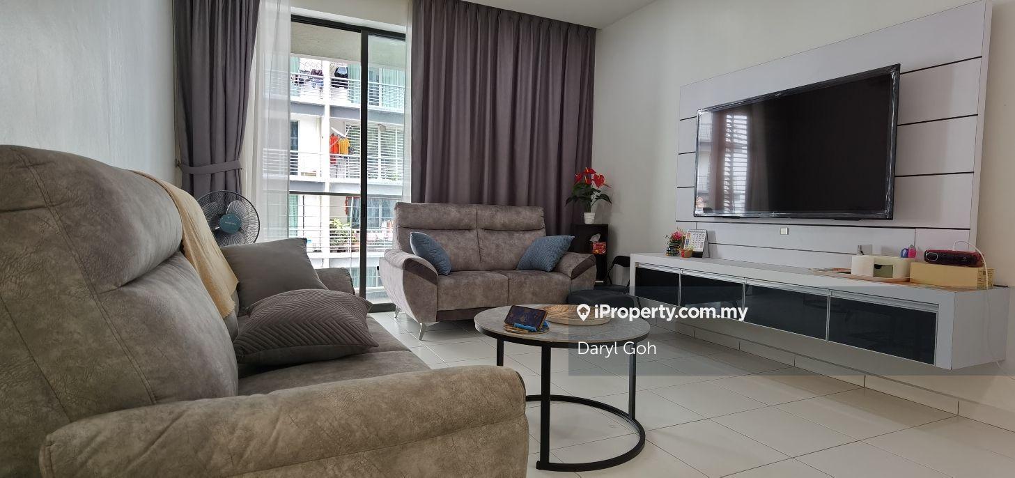 Full furnished, nice reno, near all amenities