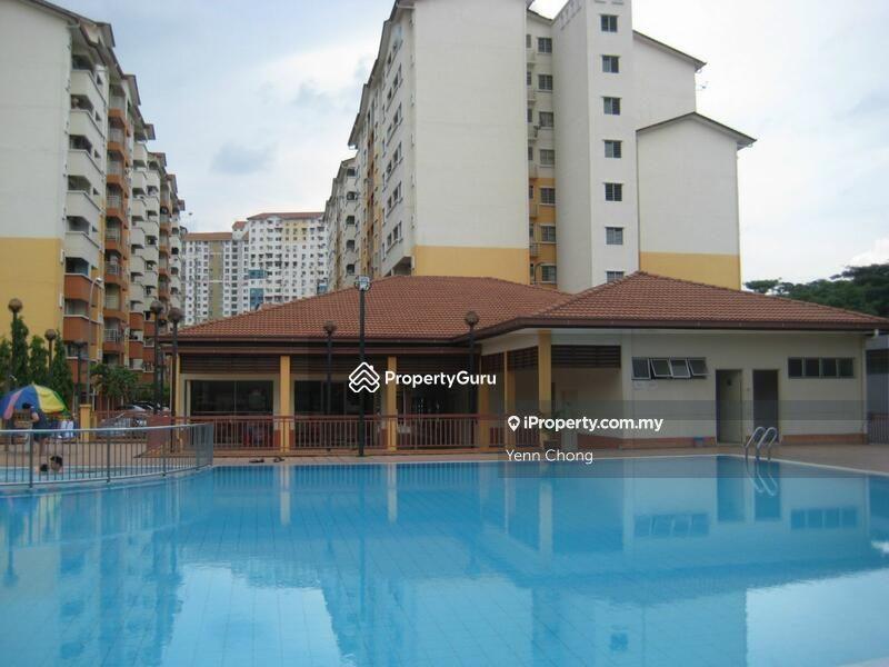 Excellent condition, Serdang Villa Apartment, Taman Bukit Serdang