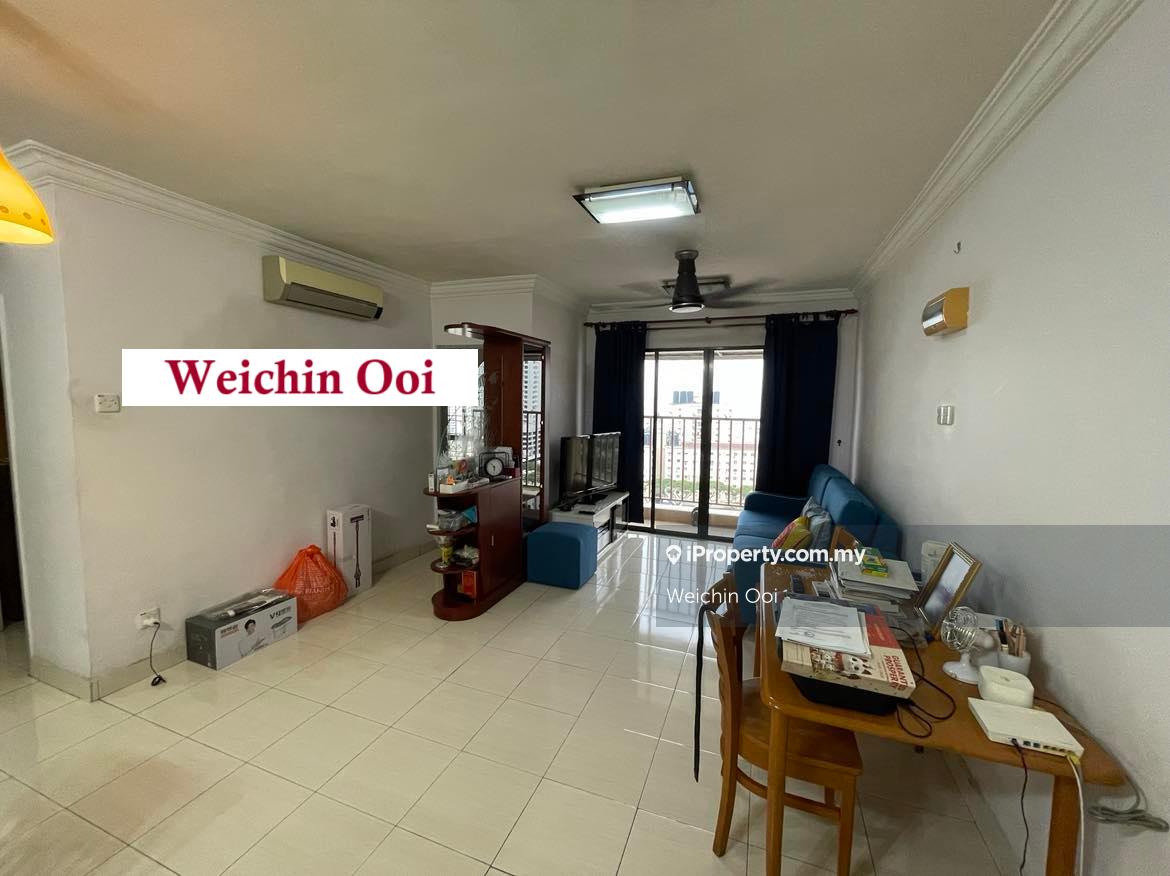 Serina Bay Partially Furnished Unit For Sale