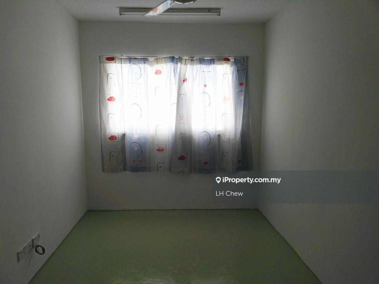 Basic reno unfurnish