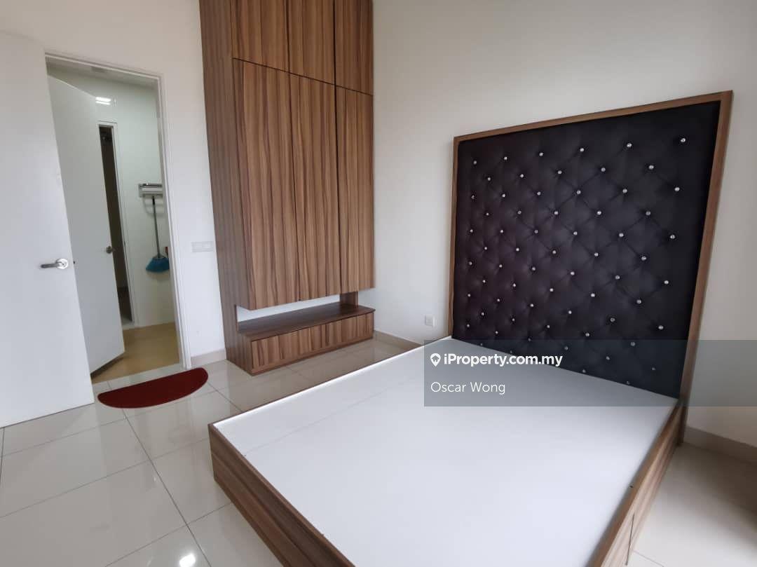 The Parque Ownstay renovation for rent !