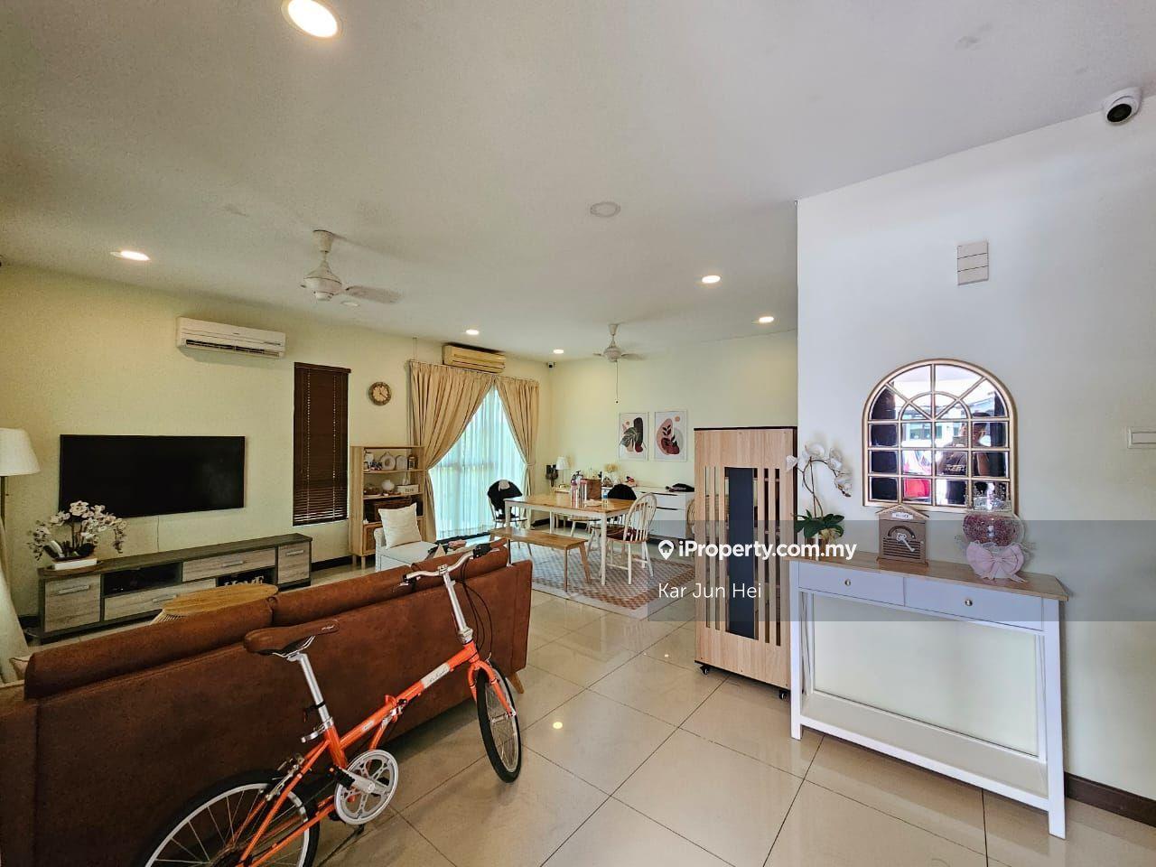 Cheap Nice Corner 2.5 Stry Semi D at Country Heights Kajang 