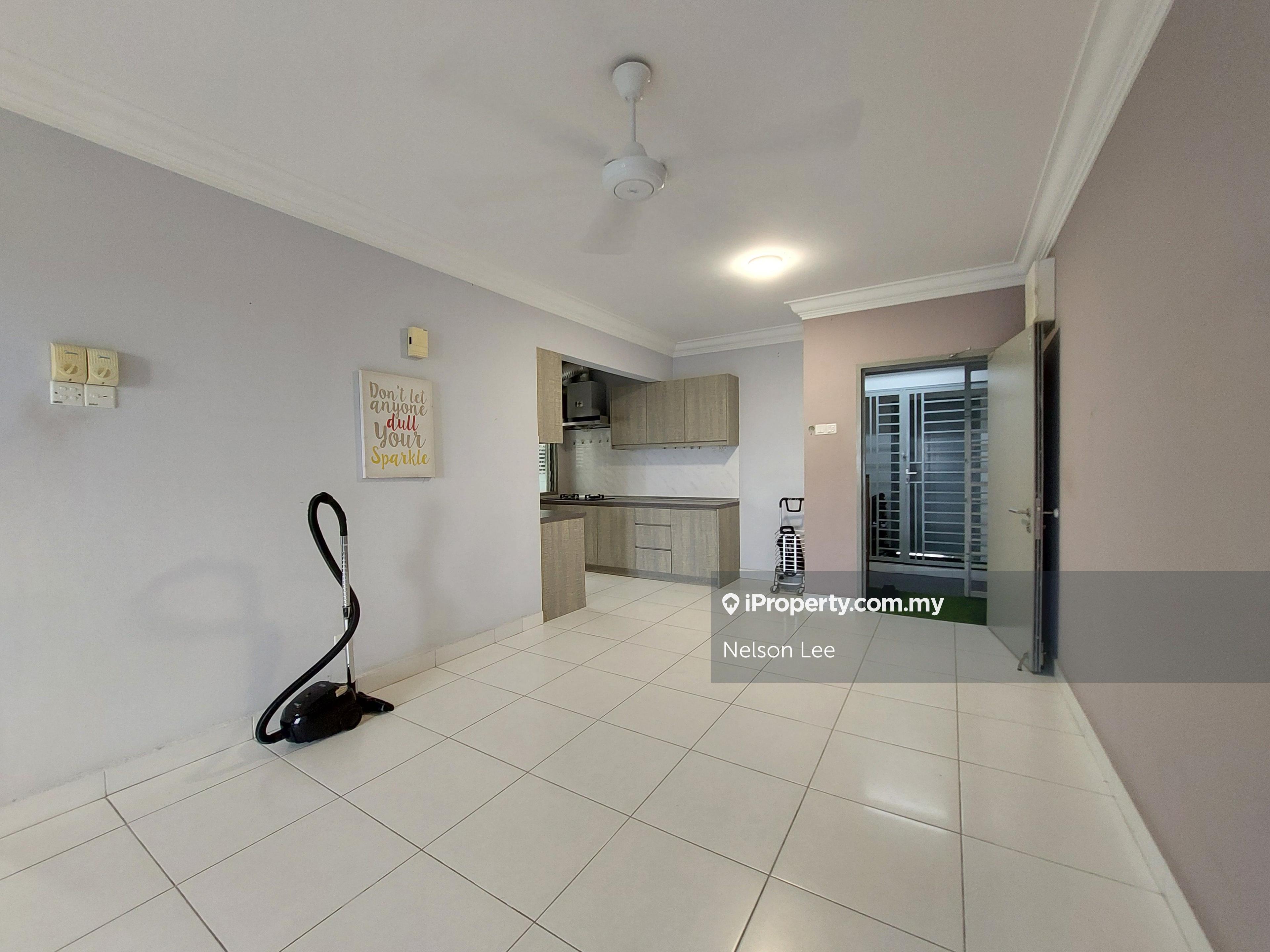 Partially Furnished, High floor, Gapura Bayu Jade Hill Kajang