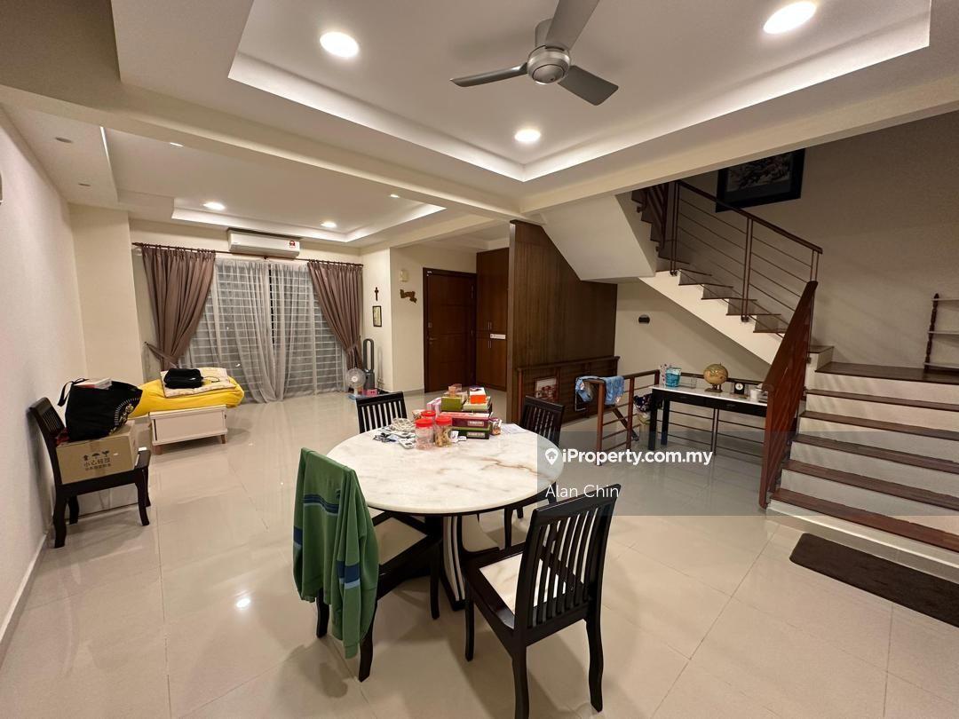 2.5 storey terrace freehold fully renovated gated and guarded 
