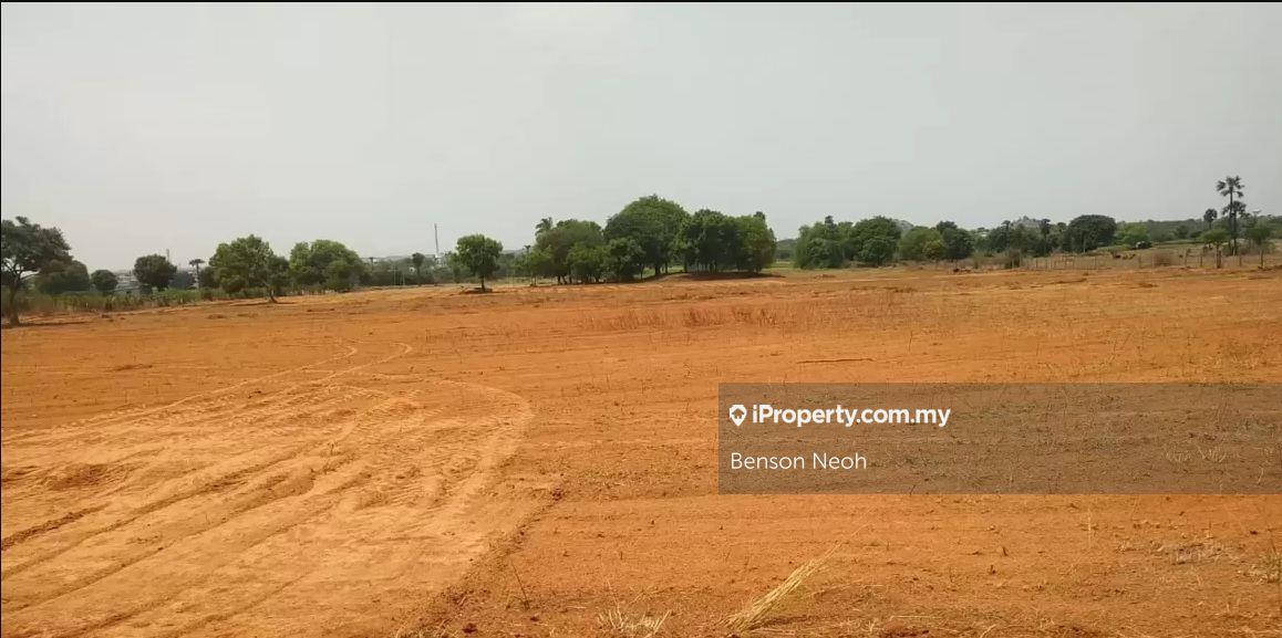 2 acres industrial land at pasir gudang