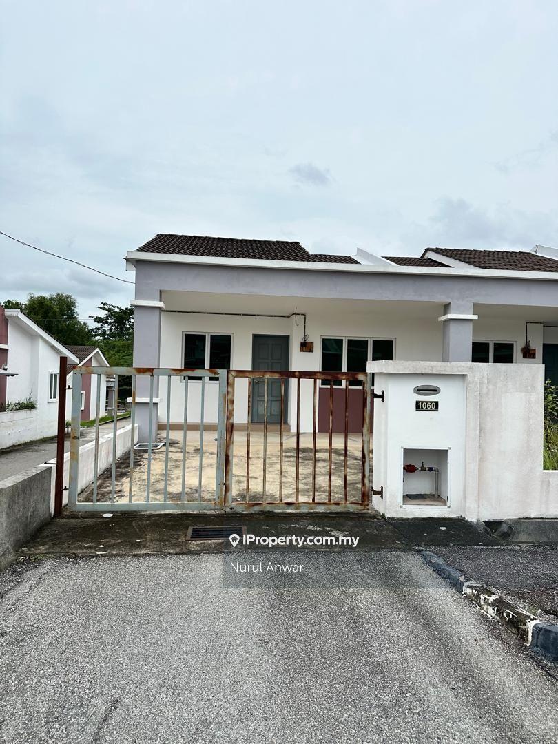 Gated Guarded. Teres Setingkat Residensi Prima Utama, Sungai Petani