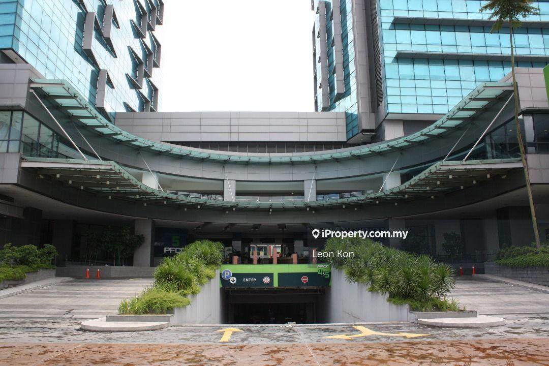 MSC status office for rent with Lrt