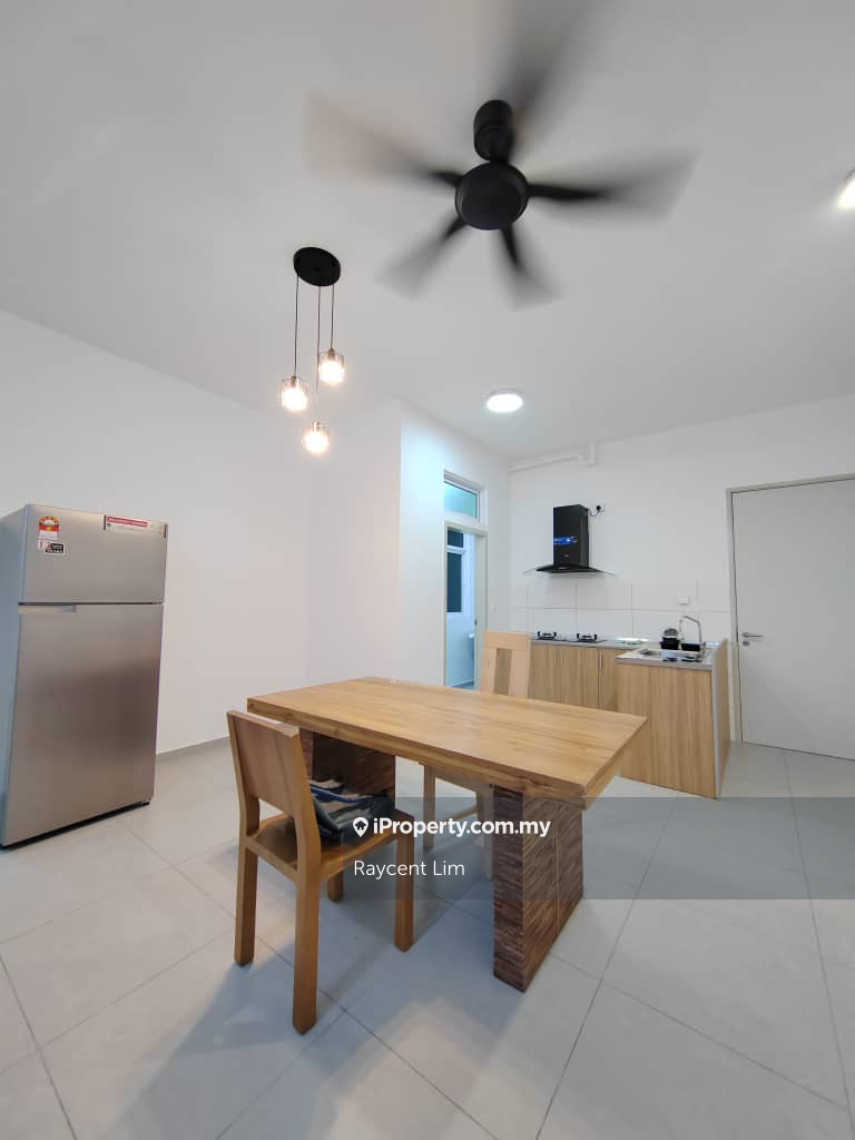 The Sky 1290sqft Fully Furniture For Rent