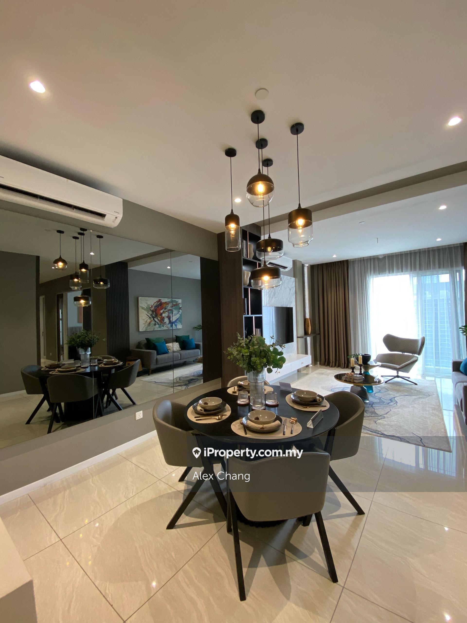 Brand new unit in KL city ready to move in