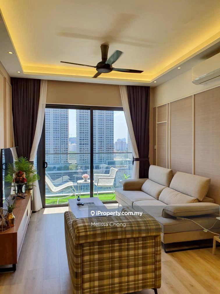 Skyluxe 3 rooms Fully Furnished for Sale