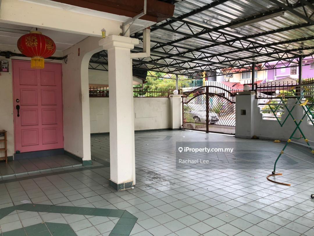 Townhouse for Sale