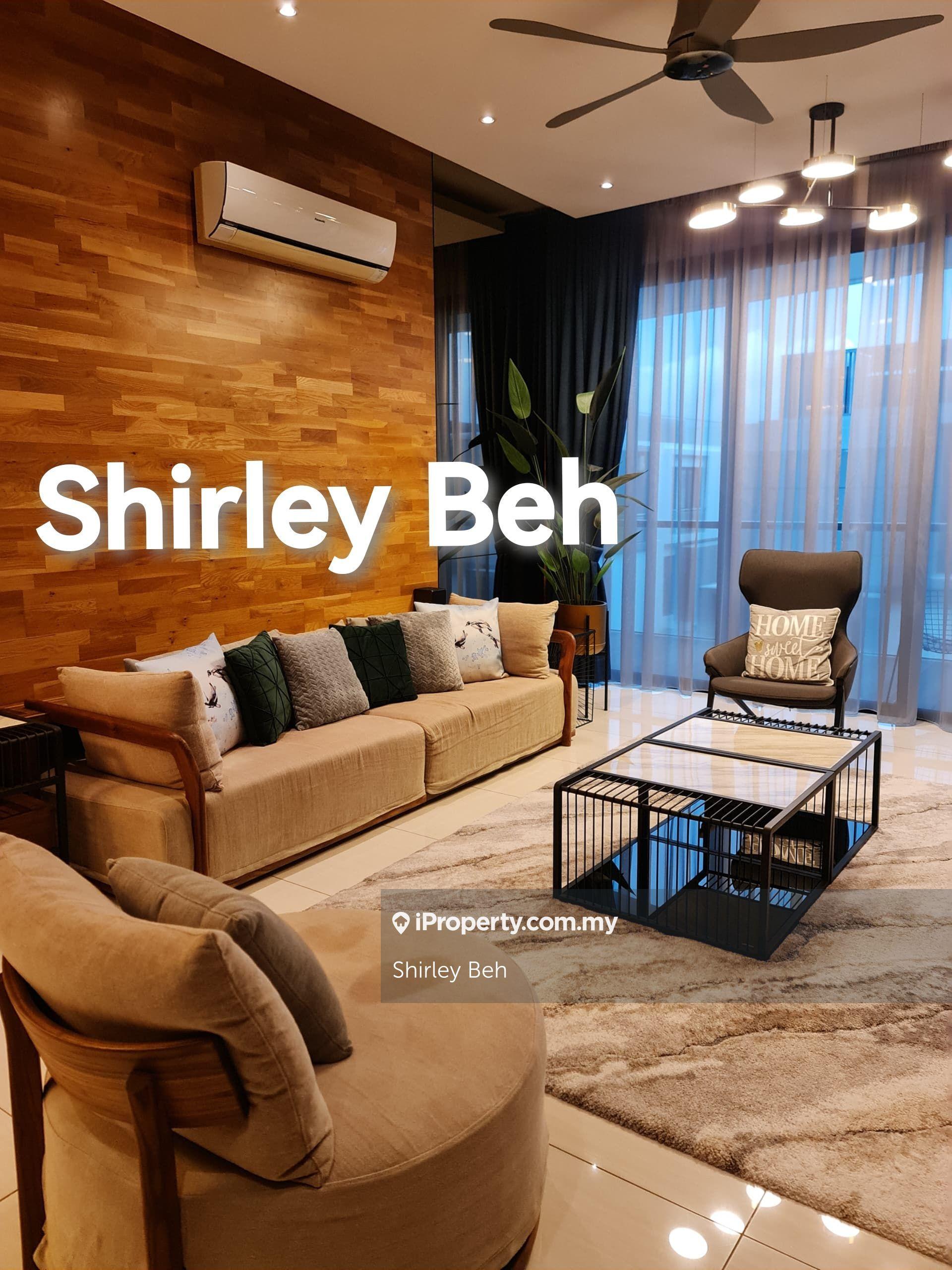 Fully reno with furnished ,4 car parks