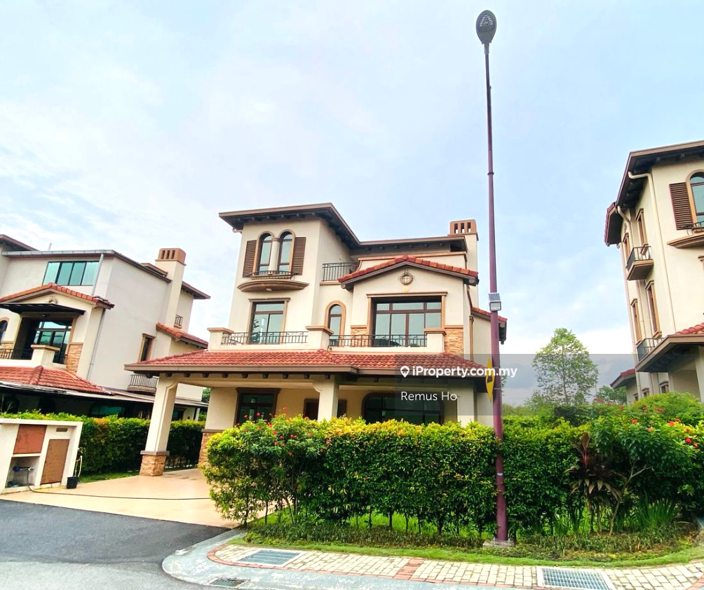 Semi furnished Bungalow for Sale 
