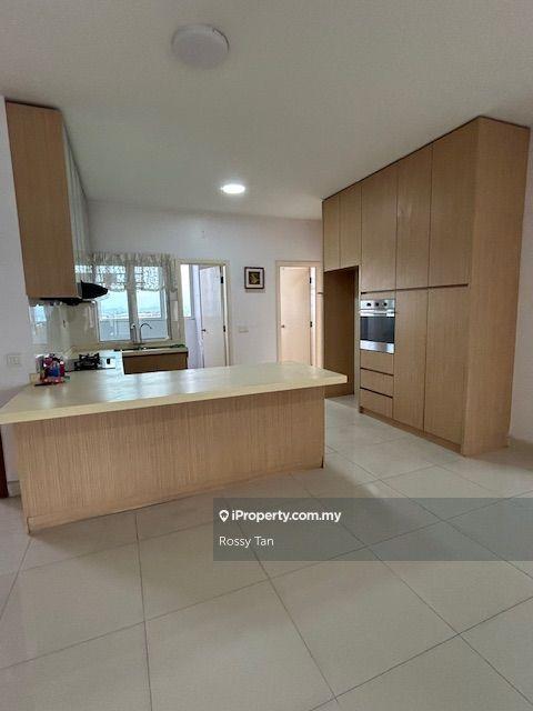 Laman Baiduri condominium with serene beauty of nature lake view