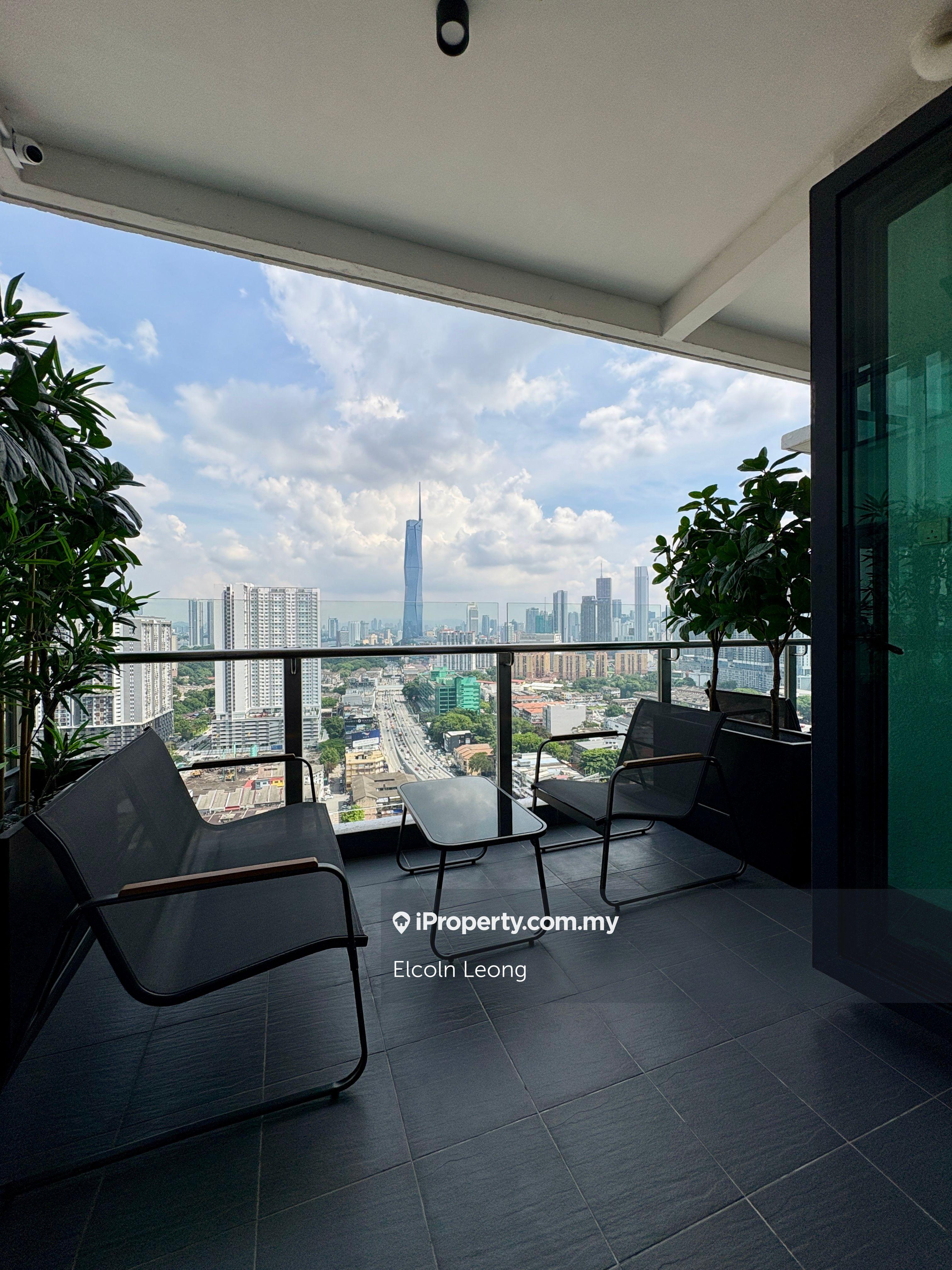 Brand New Ready To Move In 750m To LRT & MRT 