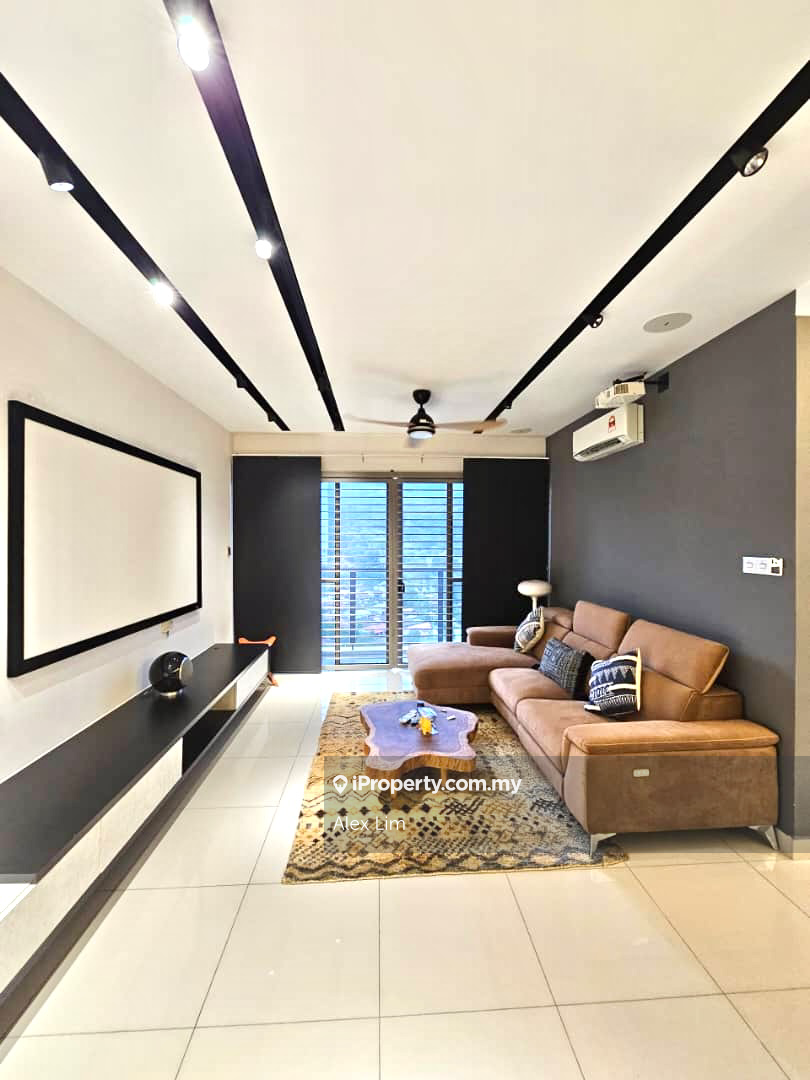 Skycube condominium for rent!!