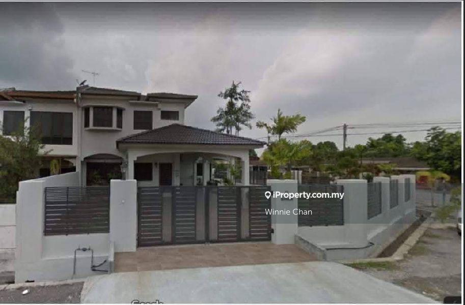 Taman Tasek Indra Bercham spacious Double Storey Corner House