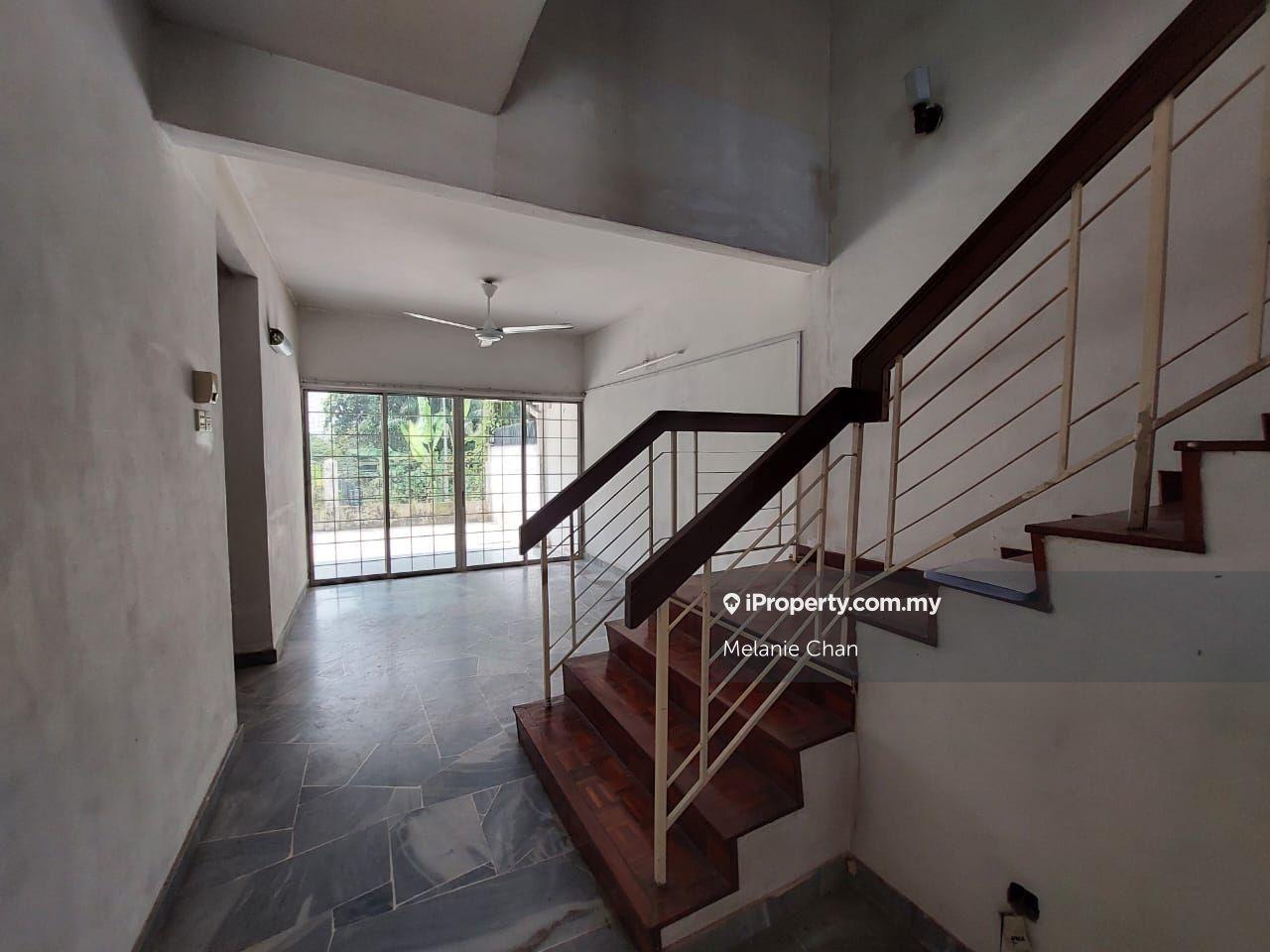 2-storey Terraced House for Rent