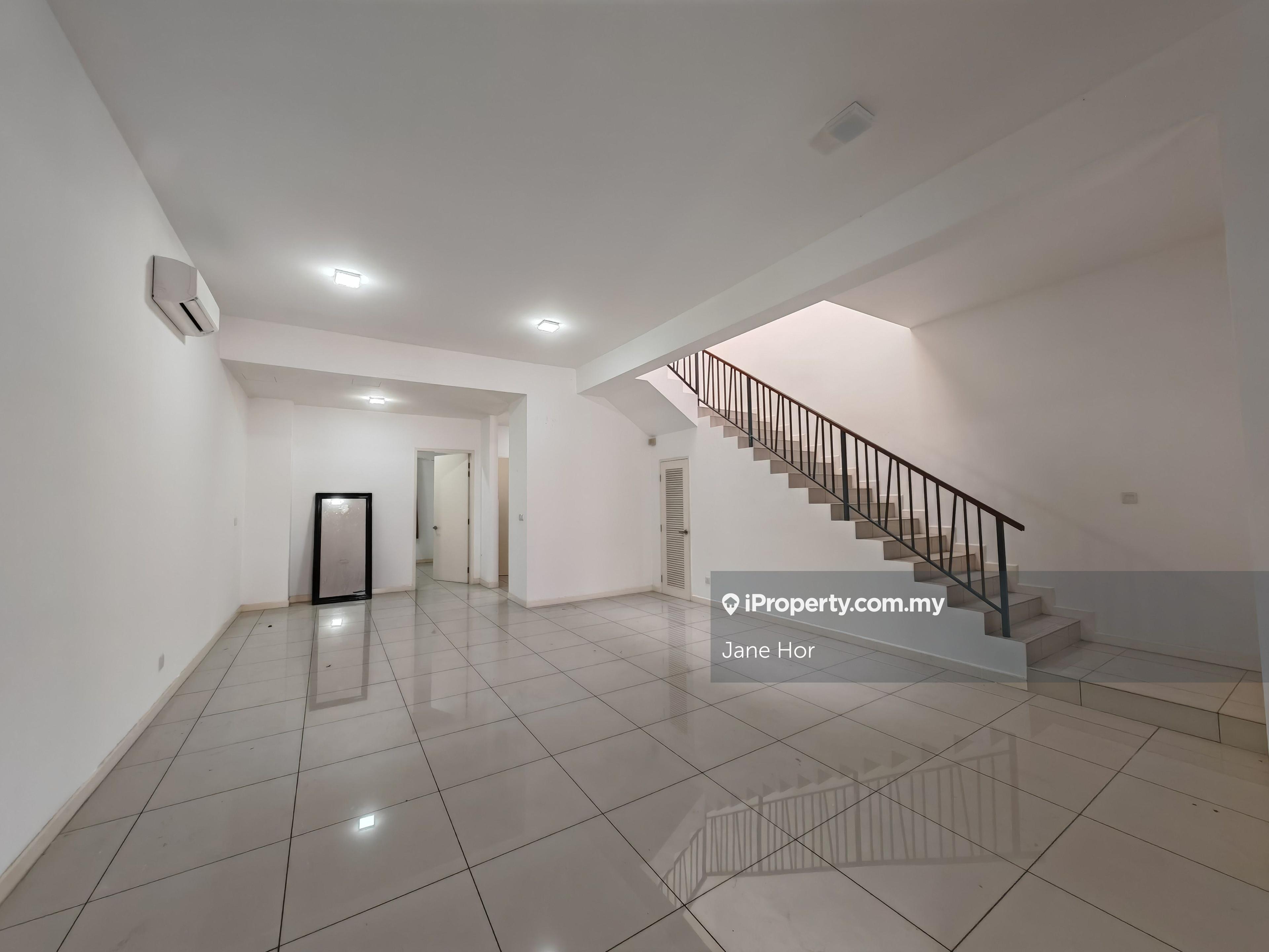 Avens 2 sty terrace gated and guarded at Puchong south 16 sierra