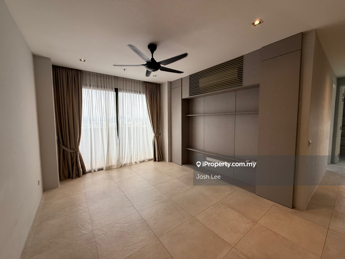 The Most Affordable Unit!! 2 Bed 2 Bath 2 Balcony