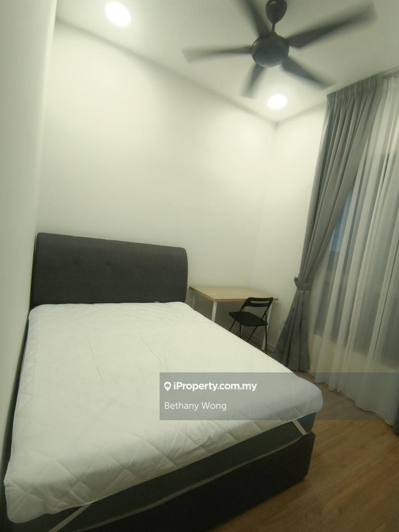 Sunway Geolake Medium Room For Rent
