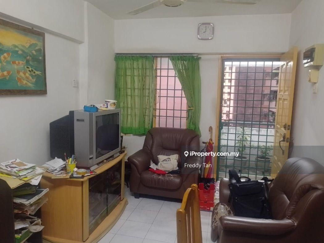 Pusat bayan Un-furnished 550 sqft 1 Free parking