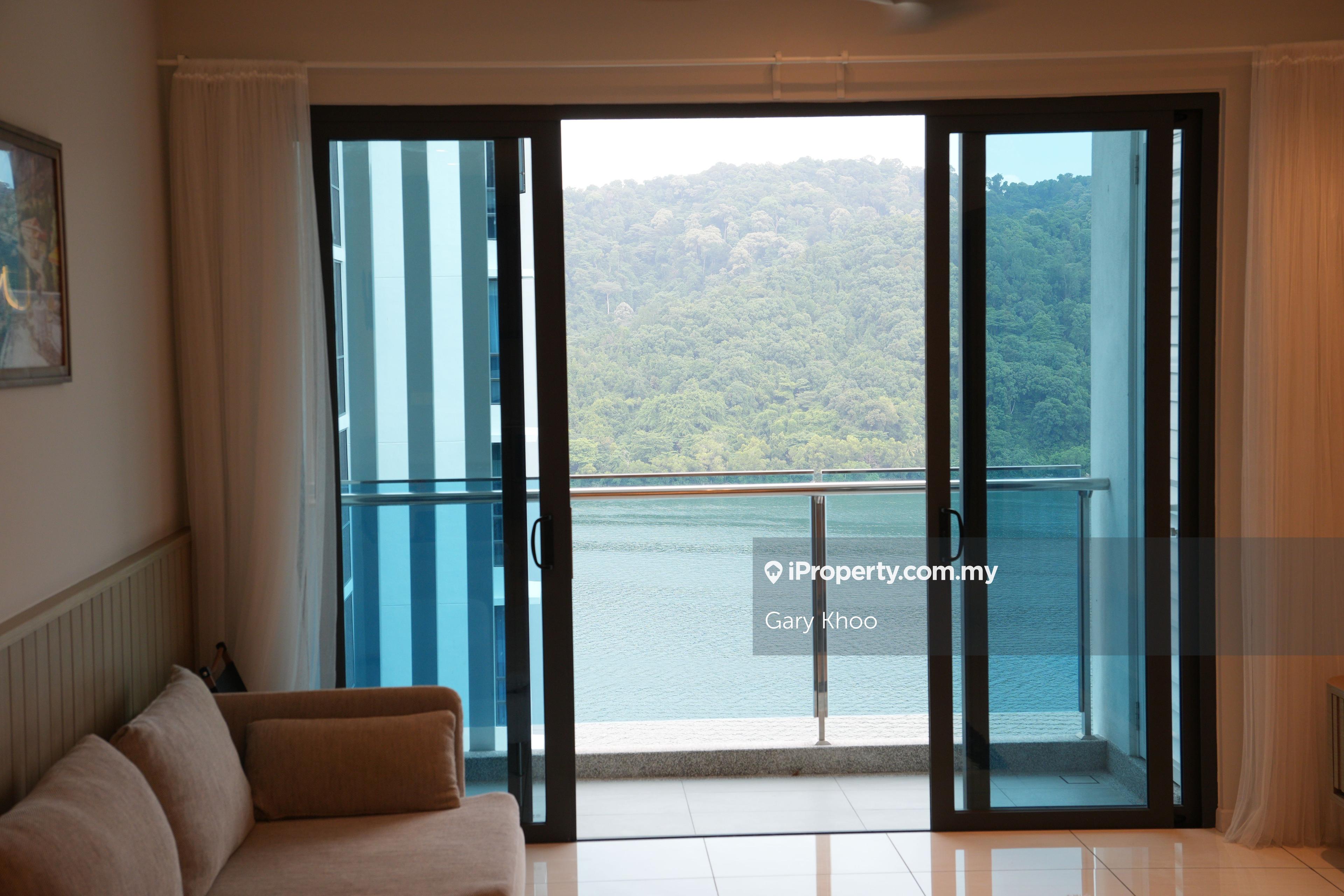 Queens Residence Fully Furnished Seafront 1200 Sqft Unit With Seaview