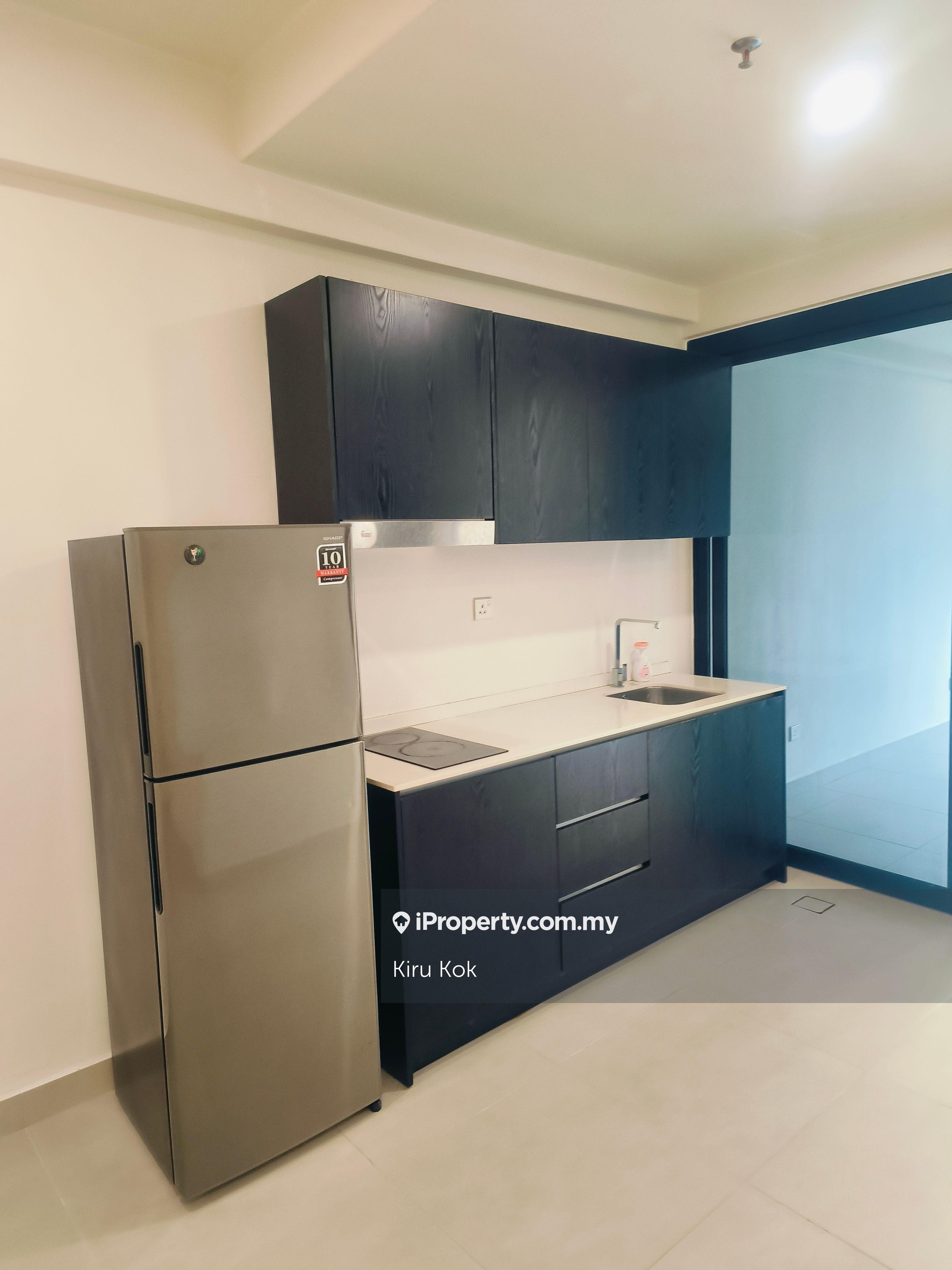 Limited unit come with fridge n washer