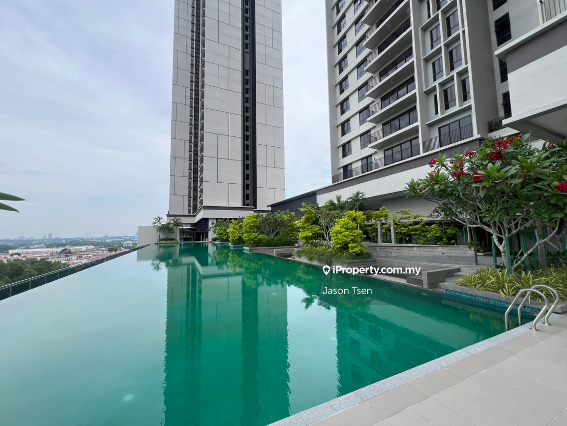 Brand new unit for sale Corner lot