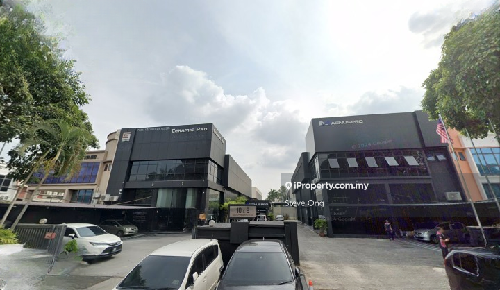 Good Condition 3 Sty Semi Detahed Factory Temasya Glenmarie  for sell 