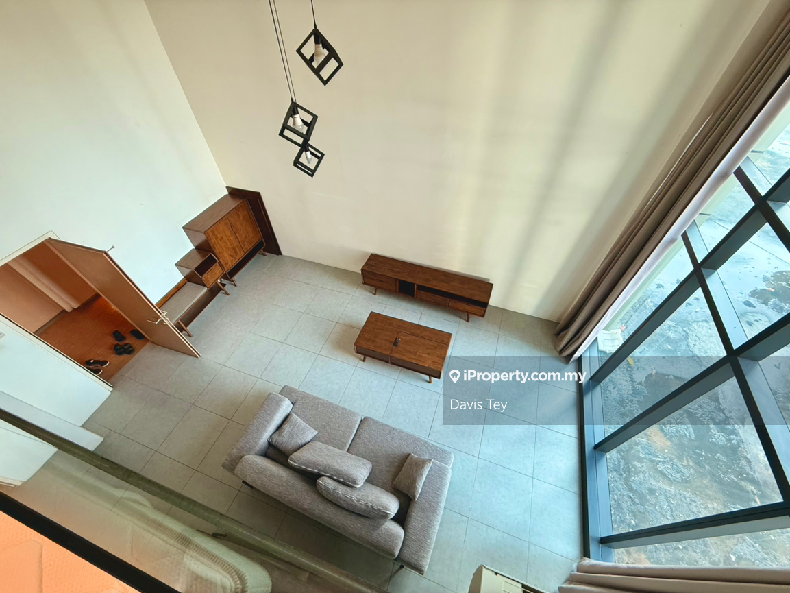 Luxury Fully Furnished Corner Unit Balcony