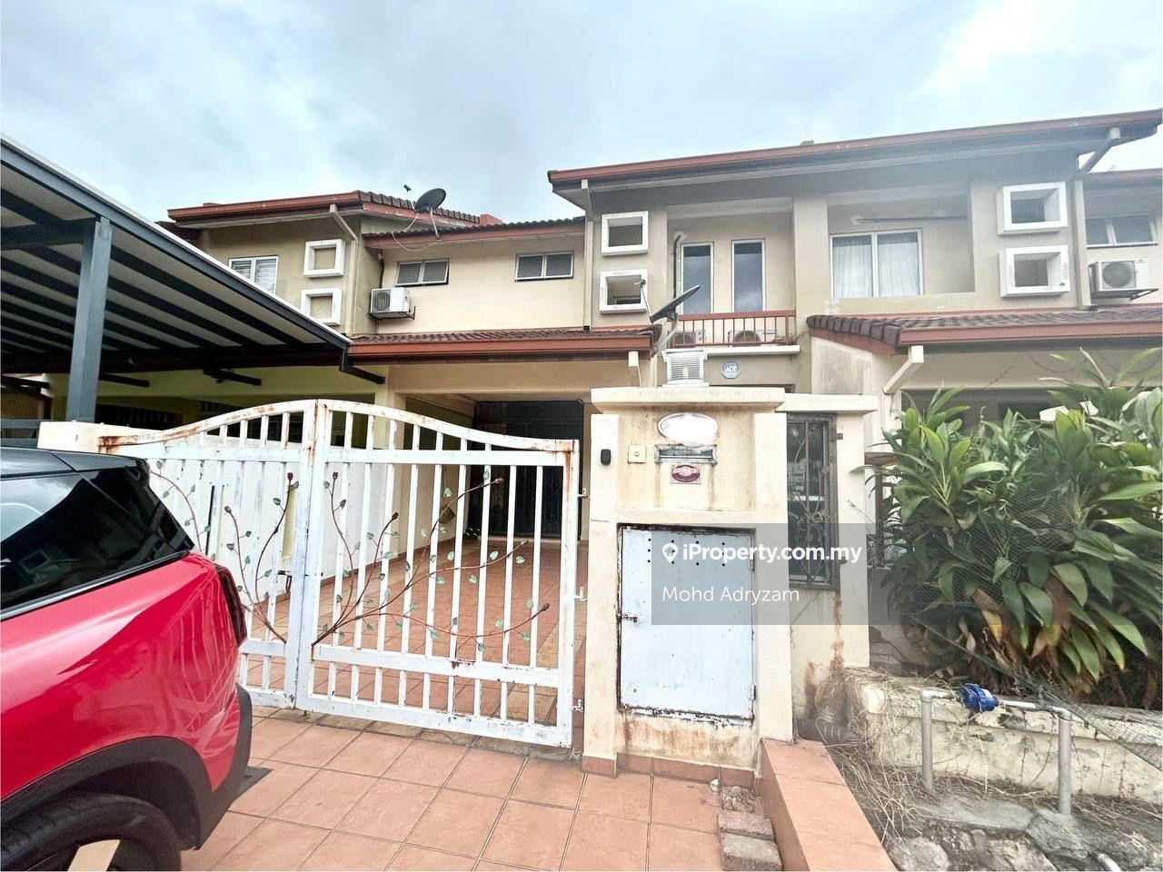 2sty house at Taman Pinggiran Usj, Subang Jaya