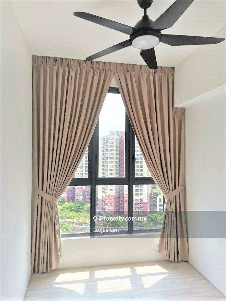 Lexa Residence Below Market Value, near to Aeon and LRT Good Condition