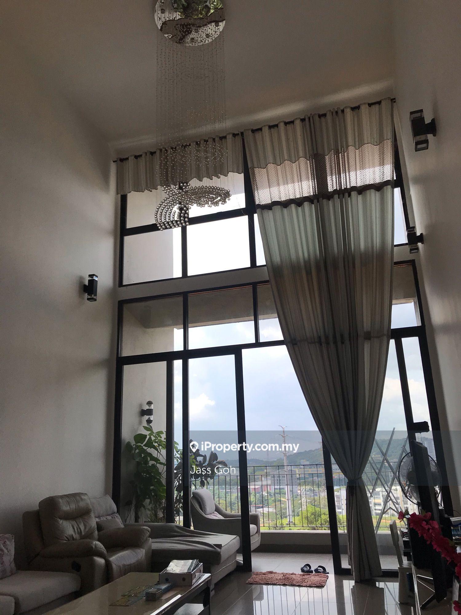 Corner unit with nicely renovated facing wonderful view
