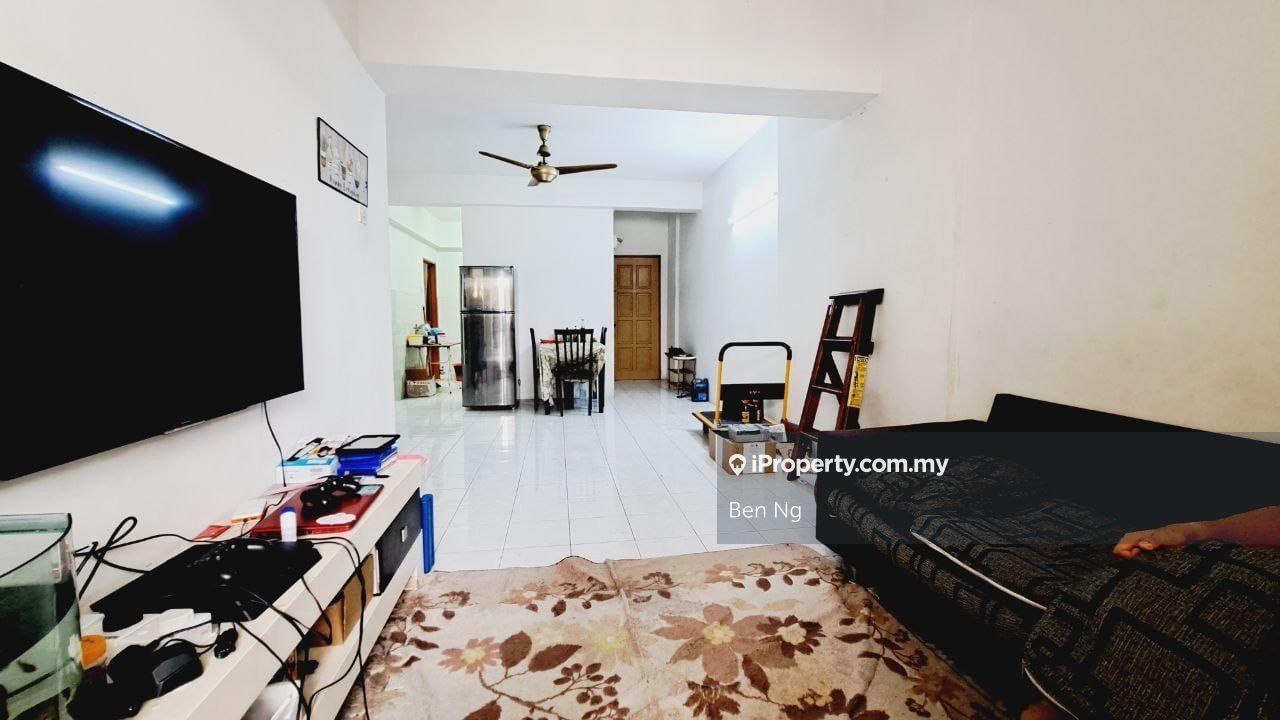 Sri ria apartment 871sf kajang