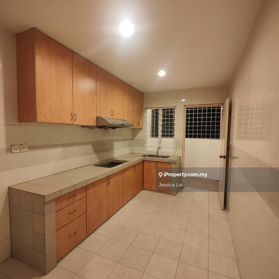 Ready to move in & Open view & Newly touch up unit