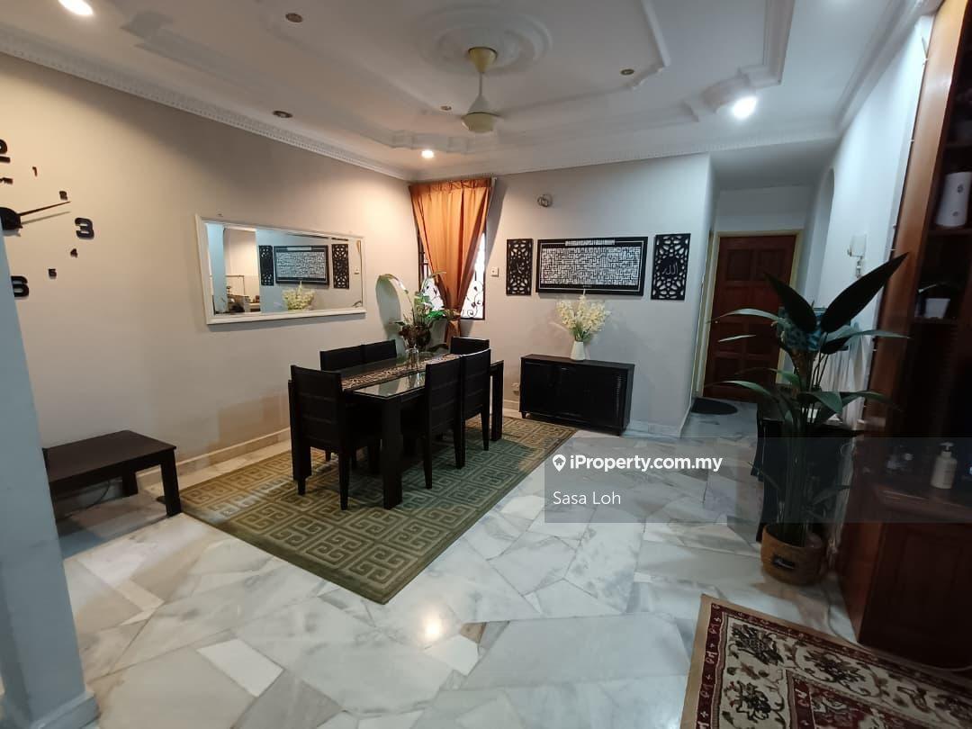 2 Storey Terrace Fully Renovated @ Damai Murni, Alam Damai For Sale