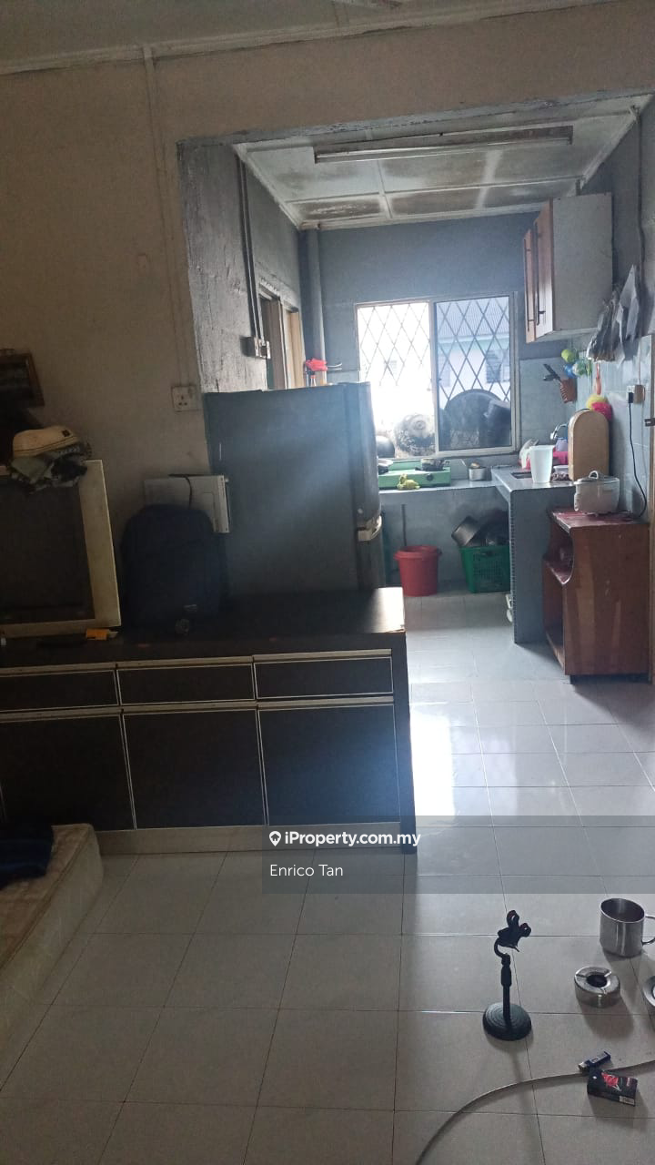 Pangsapuri 610 for sales 