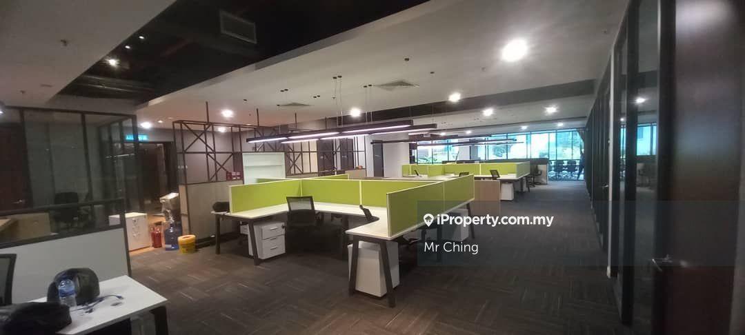 Large Fully Furnish Office UOA Business Park Glenmarie Shah Alam
