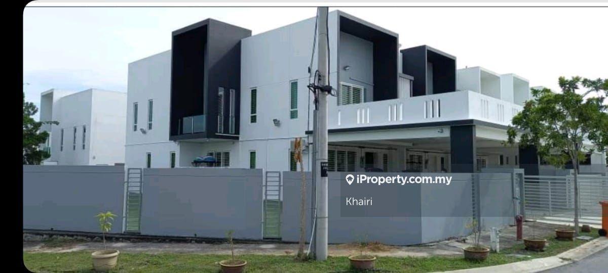 Rumah Teres Coner lot Hijayu 3 Bandar Sri sendayan