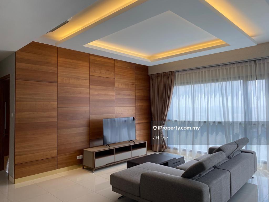 Tropicana Gardens, Link Bridge Mrt, Fully Furnished, Golf Course View